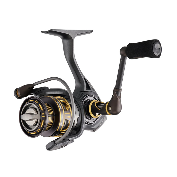 PFLUEGER Supreme XT Spinning Reel