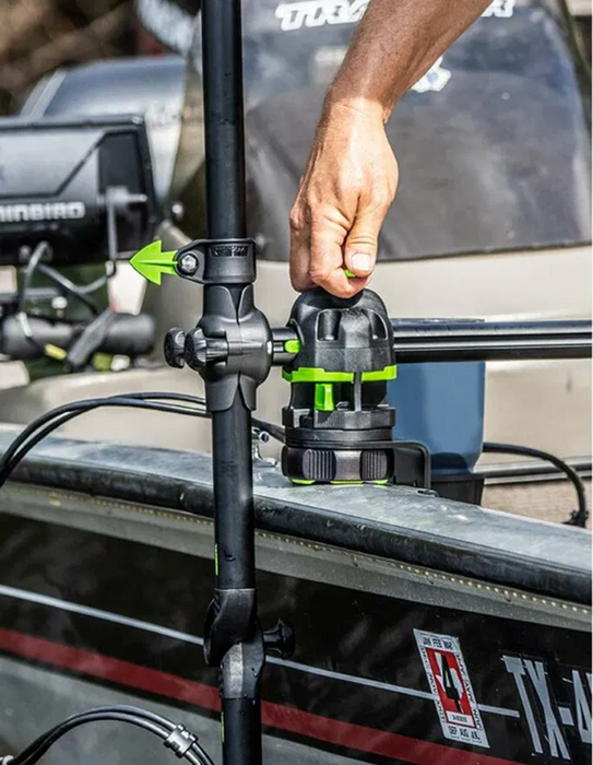 RAILBLAZA - Hexx Gunnel Track Mount
